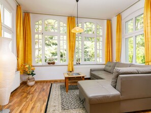 Himmel, Gebäude, Schnee, Steigung, Baum, Haus, Holz, Pflanze, Einfrieren, Gebirge