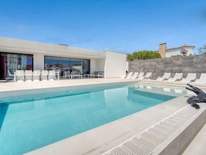 Piscina, Material Compuesto, Recurso, Hormigón, Departamento, Loseta, Inmuebles, Sombra, Fuente De Agua, Diseño