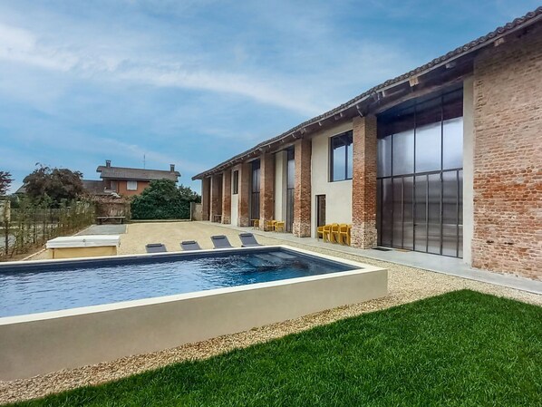 Water, Sky, Property, Plant, Cloud, Building, Window, Grass, Rectangle, Swimming Pool