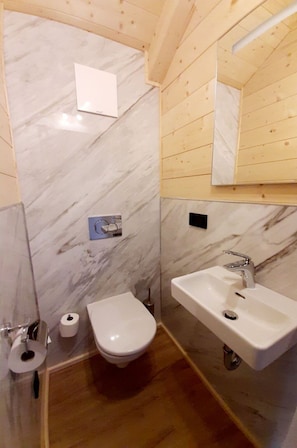 Bad Sink, Armatur, Eigentum, Sinken, Zapfhahn, Badezimmer, Holz, Lila, Interior Design, Fussboden