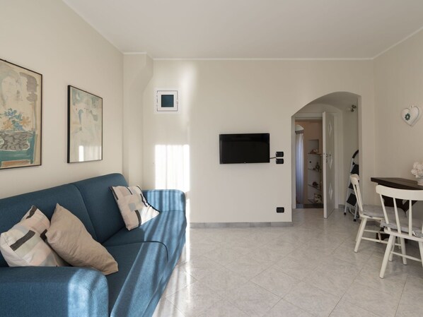 Cadre, Table, Meubles, Bois, Bâtiment, Canapé, Maison, Confort, Chaise, Sol