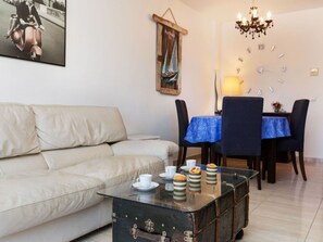 Furniture, Property, Table, Couch, Picture Frame, Lighting, Interior Design, Wood, Studio Couch, Living Room