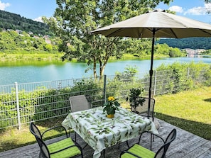 Meubles, Table, Chaise, Mobilier De Jardin, Tableau De Plein Air, Table Cuisine Et Salle A Manger, Jardin, Lac, Ombre, Plate-Forme