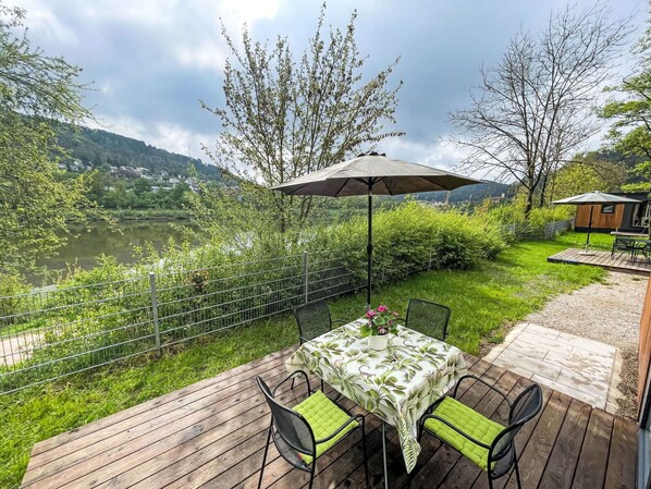 Nuage, Ciel, Plante, Propriété, Table, La Nature, Bâtiment, Paysage Naturel, Botanique, Arbre