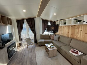 Furniture, Table, Couch, Building, Comfort, Picture Frame, Living Room, Interior Design, Wood, Lamp