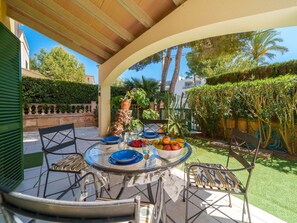 Jardin, Meubles, Ombre, Mobilier De Jardin, Aménagement Paysager, Eco Hôtel, Hacienda, Chaise, Arrière-Cour, Cour