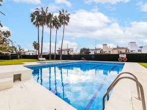 Water, Sky, Cloud, Plant, Swimming Pool, Tree, Building, Shade, Leisure, Outdoor Furniture