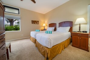 Bedroom with Twin beds