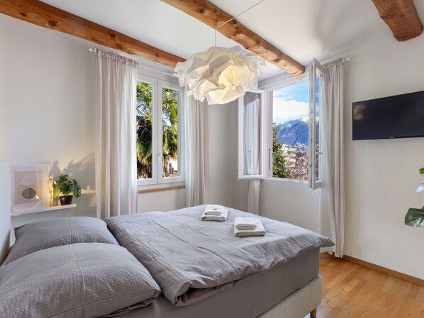 Property, Furniture, Window, Building, Azure, Cabinetry, Comfort, Wood, Shade