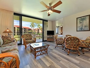 Second Unit living room