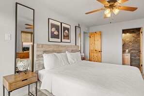 Primary Bedroom with 1 King Bed