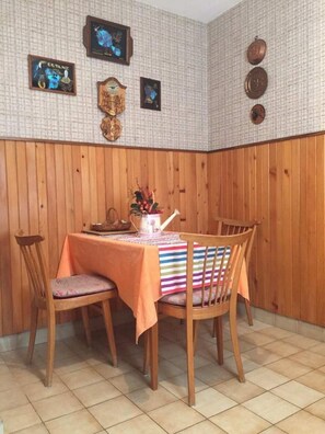 Dining room