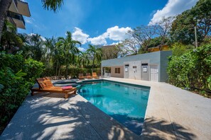 Shared pool