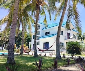 Main Villa sleeps 25
