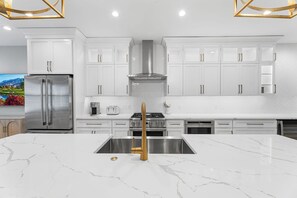 Sunset Island 3B Hidden Cove Way Kitchen