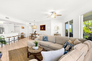 Blue Mountain Beach Retreat -