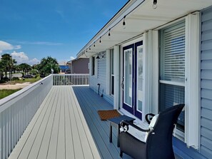 Large Furnished Deck