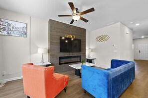 Inviting living area with panoramic views, smart TV and beautiful ambience