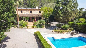 holiday home Pollença private pool