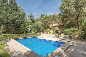 oasis near pollensa. Villa with private pool close to the golf