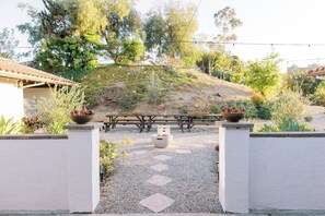 Courtyard1