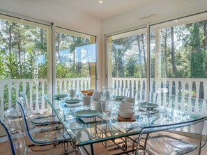 Table, Property, Furniture, Chair, Interior Design, Architecture, Shade, Floor, Tree, Real Estate