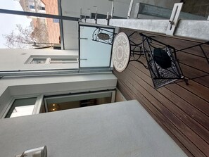 Bâtiment, Fenêtre, Bois, Design Urbain, Matériel De La Propriété, Façade, Immobilier, Zone Résidentielle, Toit, Ciel