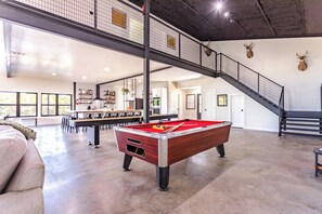 Spielezimmer