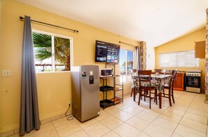 Racho Percebu San Felipe Beach Vacation Rental Studio - living room