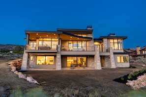 Mountain Modern Red Ledges Retreat!