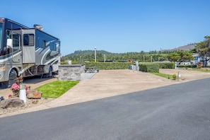 Clubhouse Site B 150 R (1)