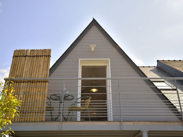 Ciel, Propriété, Bâtiment, Bois, Fenêtre, Maison, Siding, Façade, Nuage, Chalet