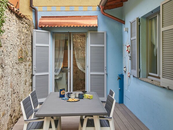 Table, Building, Blue, Window, Wood, Orange, Door, Interior Design, Chair