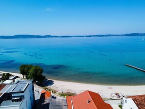 Wasser, Himmel, Daytime, Blau, Natur, Azurblau, Pflanze, Gebäude, See