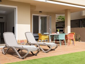 Sky, Water, Property, Chair, Shade, Wood, Interior Design, Body Of Water, Floor, Outdoor Furniture