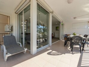 Furniture, Floor, Flooring, Ceiling, Apartment, Chair, Shade, Glass, Kitchen & Dining Room Table, Balcony