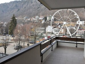 Rad, Infrastruktur, Die Architektur, Baum, Fahrzeug, Gebäude, Urban Design, Öffentlicher Raum, Stadt