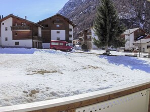 Building, Property, Snow, Car, Sky, Window, House, Architecture, Tree