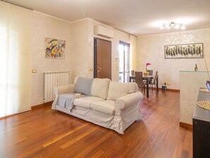 Furniture, Comfort, Wood, Couch, Living Room, Interior Design, Flooring, Floor, Building, Hall