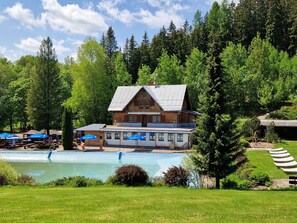 Plante, L'Eau, Nuage, Ciel, Bâtiment, La Nature, Arbre, Paysage Naturel, Lot Terre, Chalet