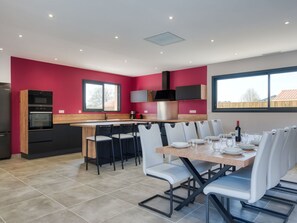 Plant, Furniture, Building, Property, Table, Chair, Shade, Window, Interior Design, Lighting