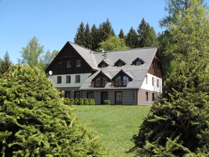 Plante, Ciel, Paysage Naturel, Arbre, Maison, Lot Terre, Bâtiment, Chalet, Herbe, Paysage