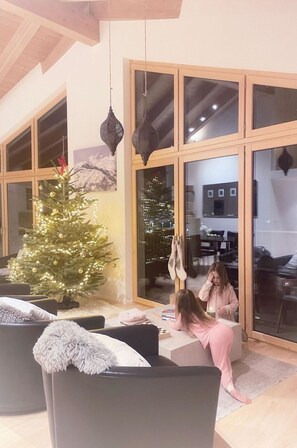 Design Intérieur, Meubles, Bois, Sol, Salon, Sol, Éclairage, Domicile, Pièce, Plafond