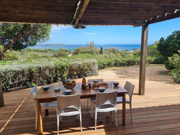 Sky, Plant, Property, Furniture, Azure, Nature, Shade, Table, Tree, Chair