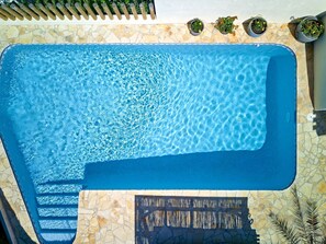 L'Eau, Bleu, Rectangle, Bleu Azur, Textile, Aqua, Police De Caractère, Mur, Bois, Fenêtre