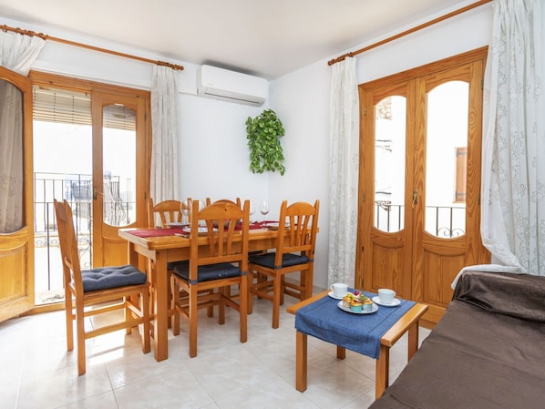 Table, Furniture, Property, Building, Window, Azure, Wood, Chair, Textile, Interior Design
