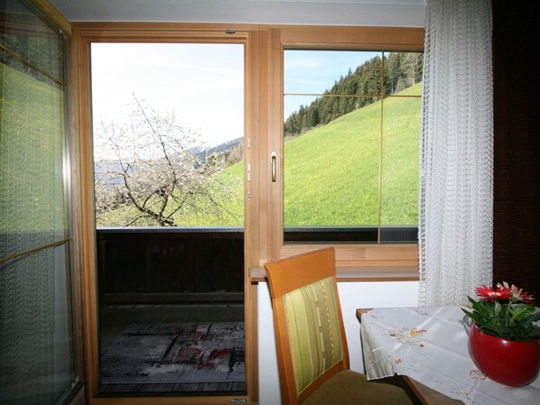 Plant, Property, Building, Furniture, Window, Shade, Flower, Wood, Interior Design