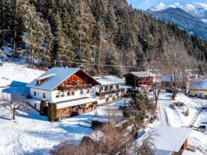 Tree, Mountainous Landforms, House, Mountain, Hill Station, Snow, Home, Mountain Range, Highland, Hill