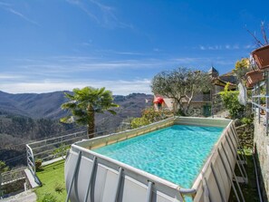L'Eau, Plante, Ciel, Propriété, Nuage, Piscine, Bleu Azur, Arbre, Mobilier De Jardin, Ombre