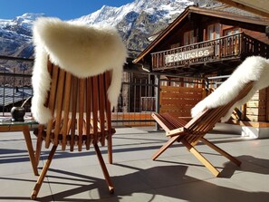 Holz, Himmel, Schnee, Freizeit, Berg, Holzbeize, Kunst, Gebäude, Winter, Hartholz
